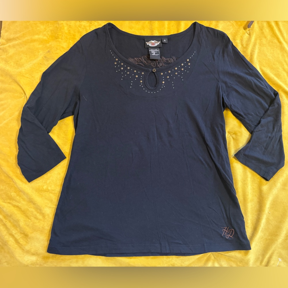 Harley-Davidson Black Long Sleeve Studded Neckline Tee! Womens Size XL